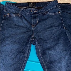 Juniors jeans